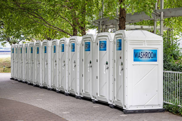 Portable restroom solutions in West Dundee, IL